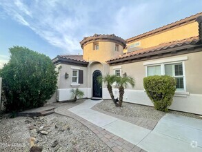 Building Photo - 2320 E Azalea Dr