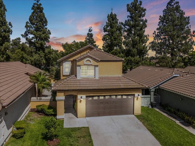 Primary Photo - 6979 Walker Ct