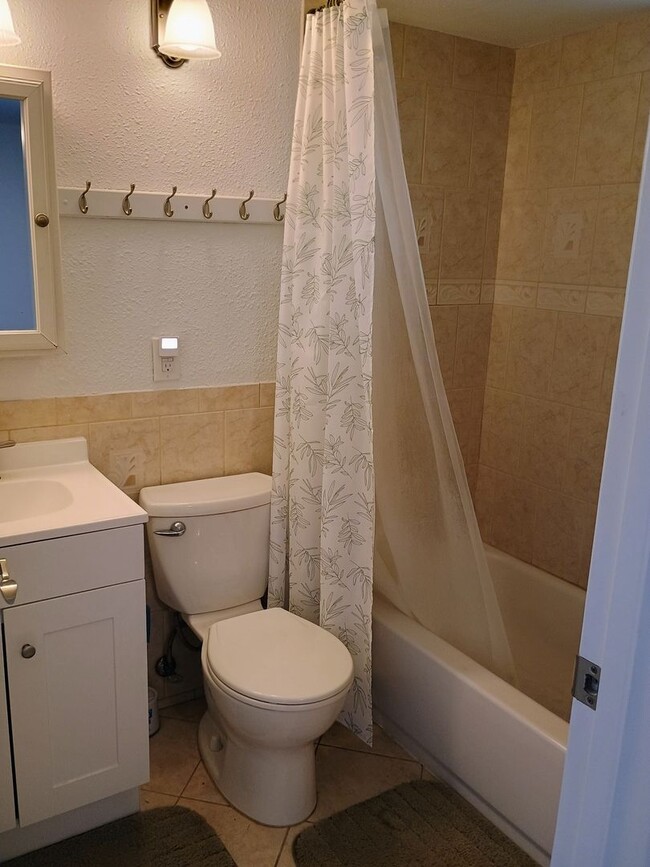 Building Photo - Waterfront Property on CANAL !!!       ***...