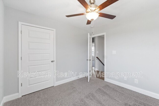 Building Photo - 1093 Winesap Rd