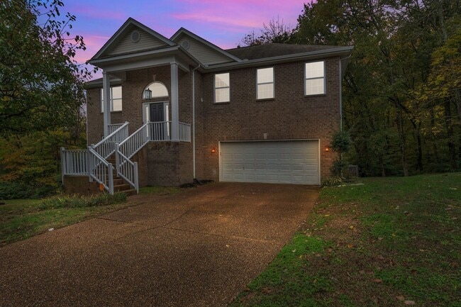 Building Photo - Beautifully Updated Home with Modern Finishes