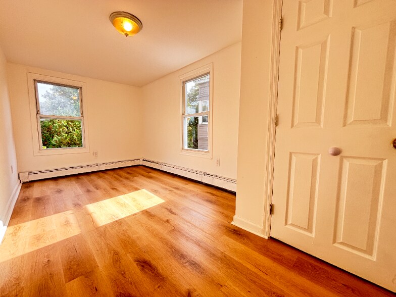 Building Photo - 10 N Passaic Ave