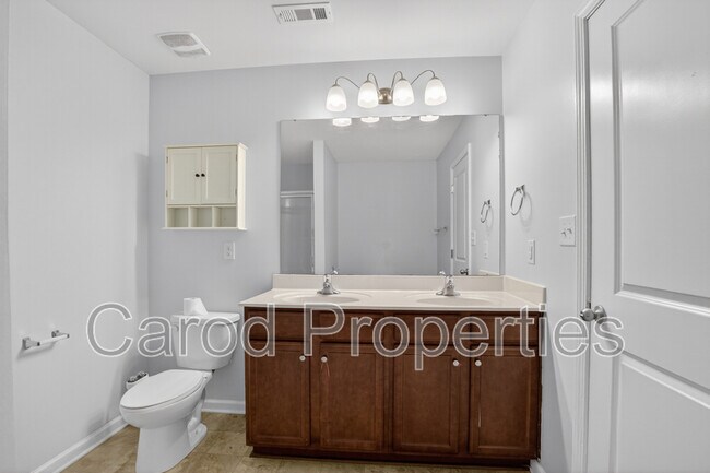 Building Photo - 3315 Runneymede Street SW