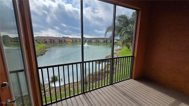 Building Photo - 13780 Julias Way