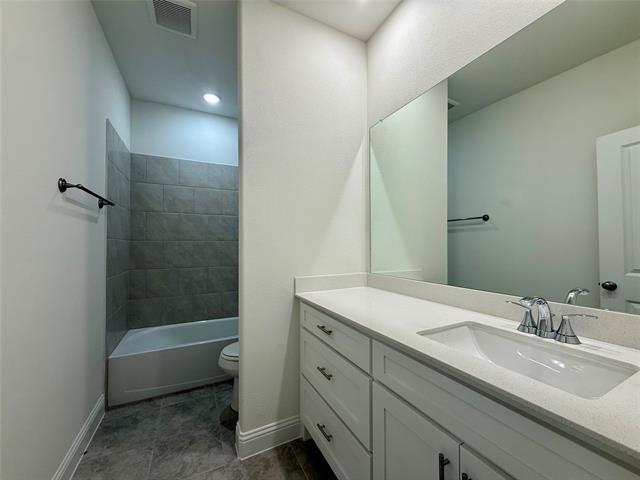 Building Photo - 808 Santa Lucia Dr