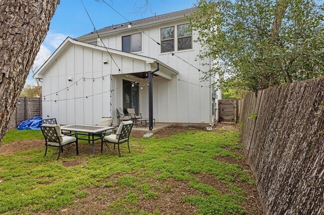 Building Photo - 4502 Banister Ln