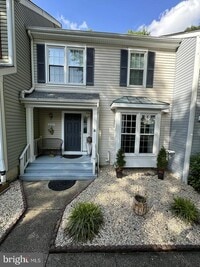 Building Photo - 8102 Clifforest Dr