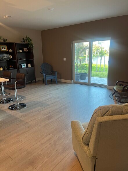 Building Photo - 35 Tortuga Trl