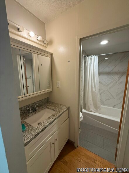 Building Photo - 1110 Commonwealth Ave