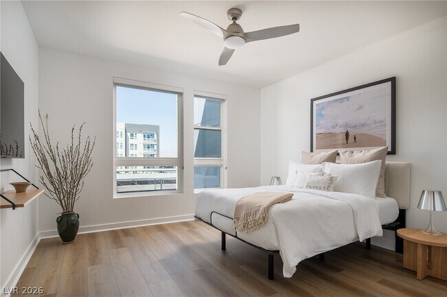 Building Photo - 11055 S Las Vegas Blvd