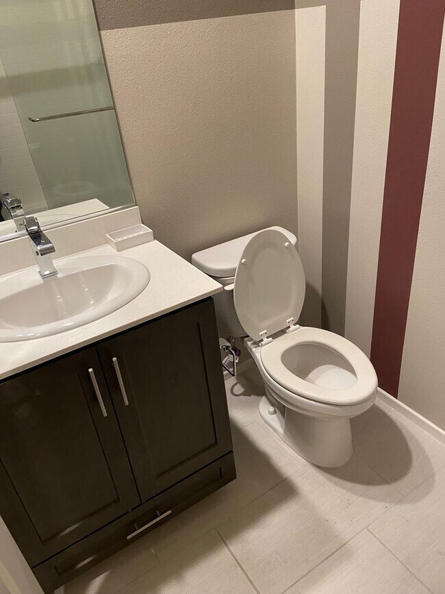 Building Photo - Model house 2 Bedroom  one loft in second ...