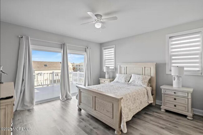 Building Photo - 207 Carteret Ave