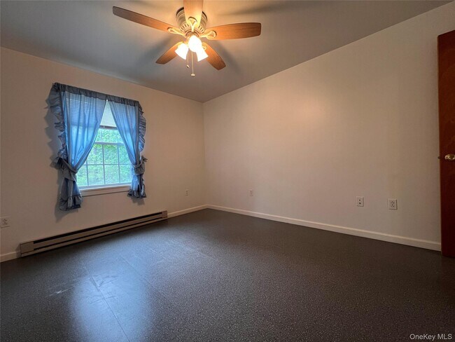 Building Photo - 5994 US-44