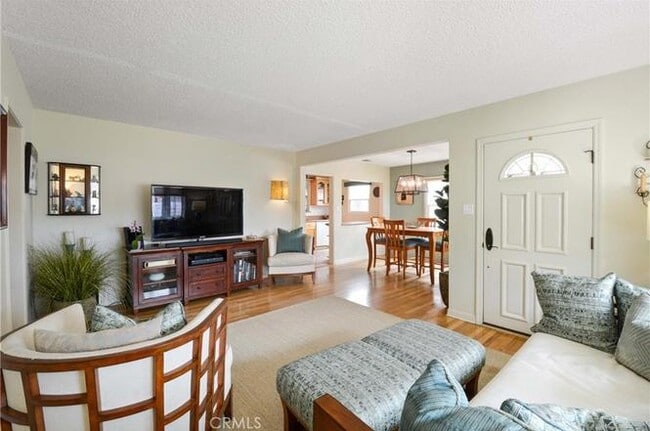 Building Photo - 3768 Conquista Ave
