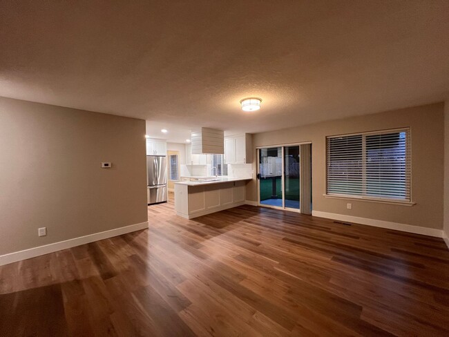 Building Photo - Beautifully Remodeled East Vancouver Two S...