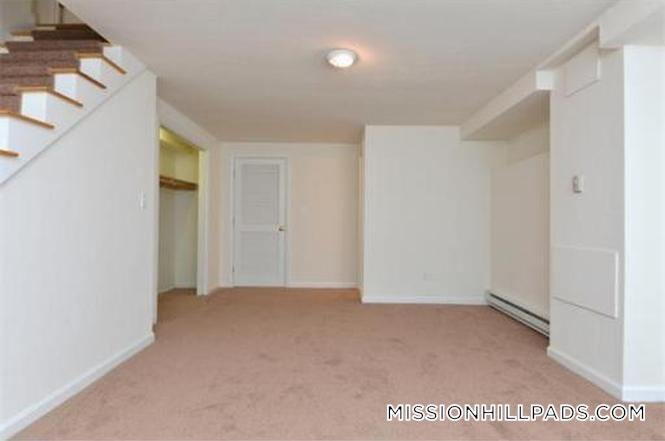 Building Photo - 6 Harleston St