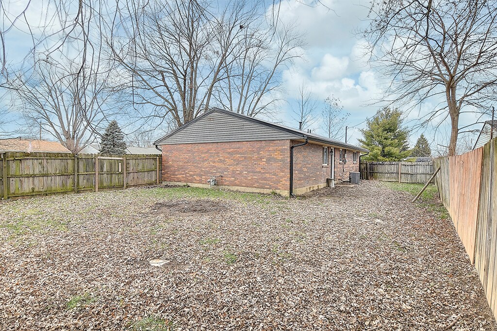 Building Photo - 1204 S Main St