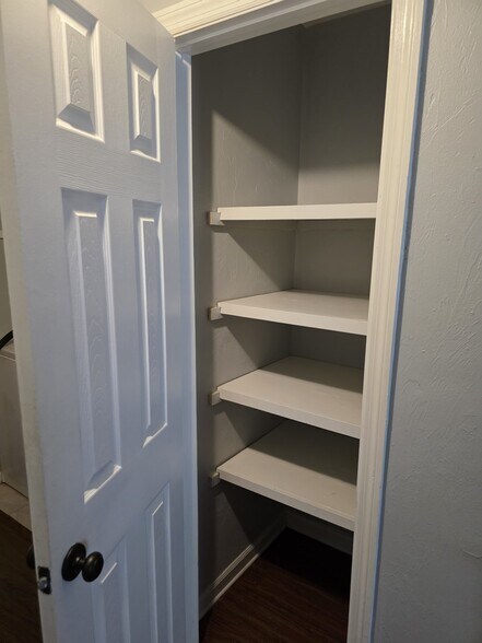 Building Photo - 1259 Orange Ave E