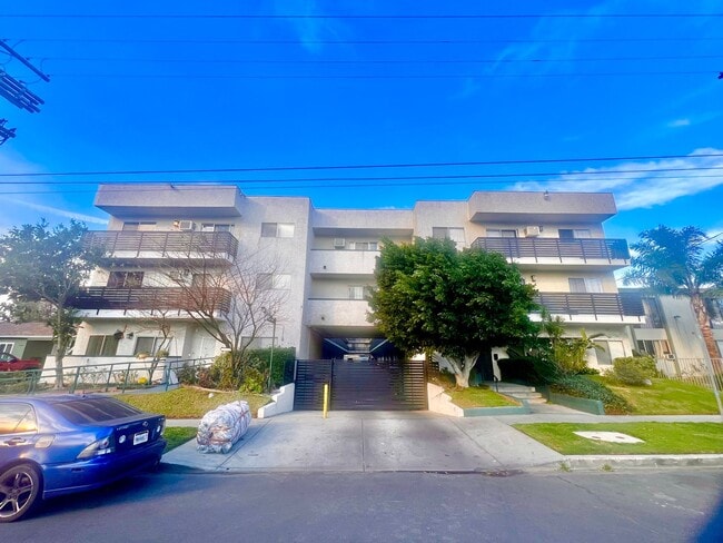 Building Photo - Cleon villa's
