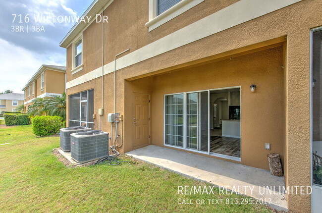 Building Photo - 716 Wiltonway Dr