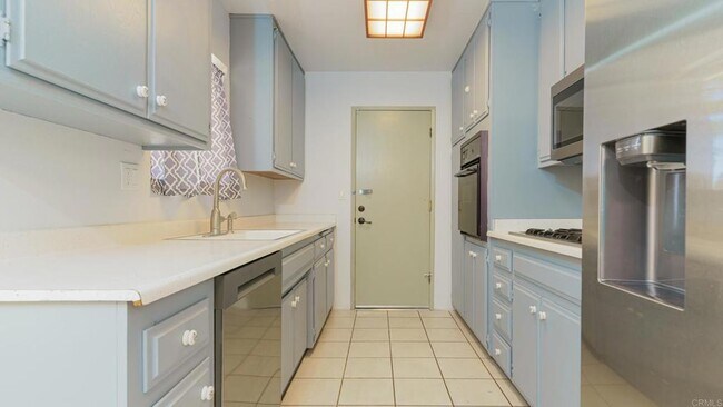 Building Photo - 2867 Cindy Ln