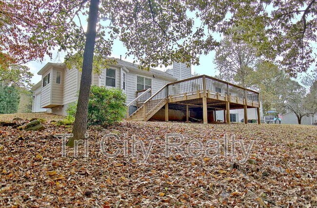 Building Photo - 150 Drennan Dr