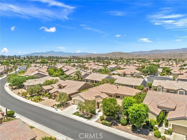 Building Photo - 78652 Alliance Way