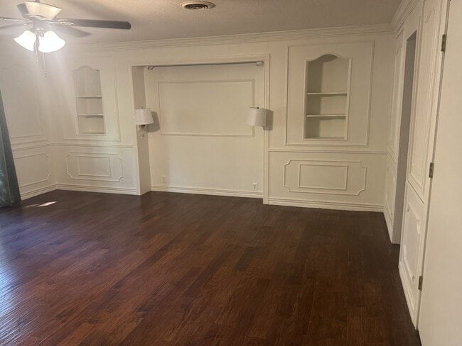 Building Photo - 2962 Mockingbird Ln