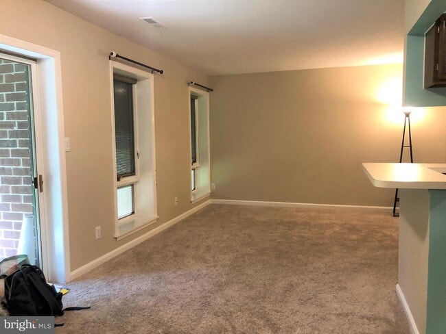 Building Photo - 23240 Chestnut Oak Ct