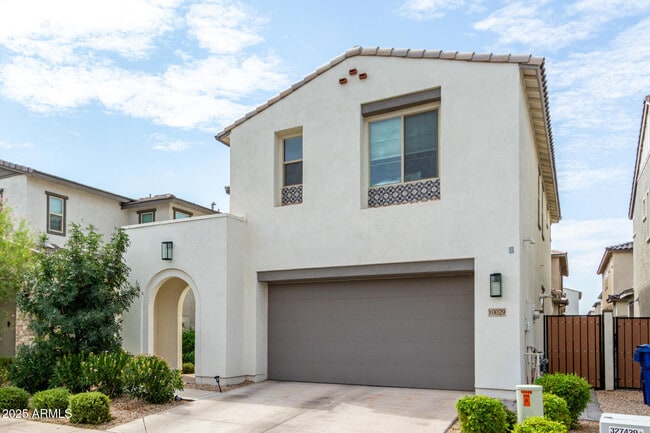 Building Photo - 10029 E Tahoe Ave