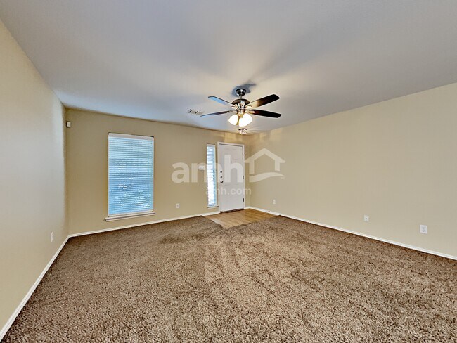 Building Photo - 250 Coopers Hawk