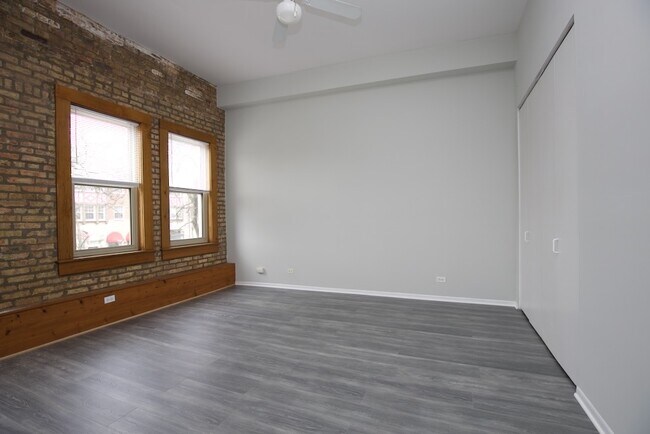 Building Photo - 655 N Central Ave