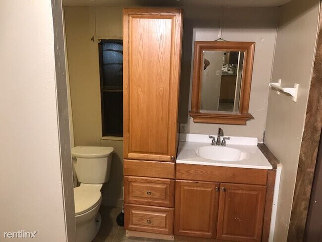 Building Photo - 2 br, 2 bath Mobile Home - 12317 Four Oaks Rd