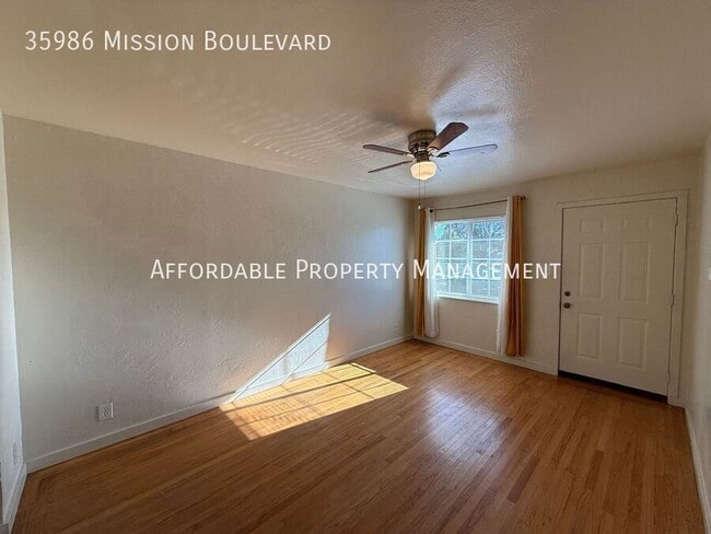 Building Photo - 35986 Mission Blvd