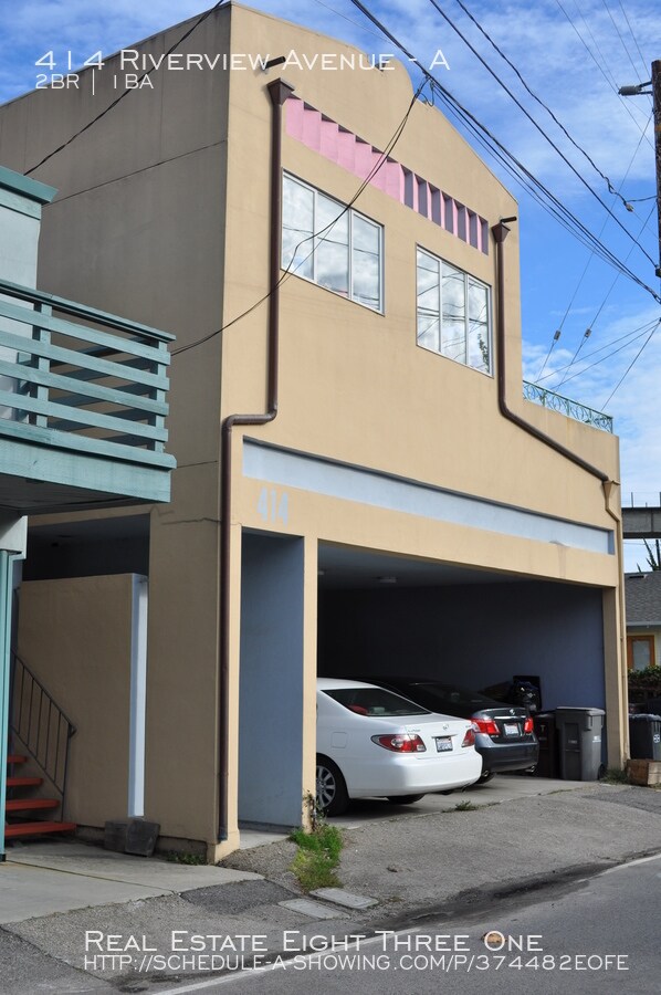 Primary Photo - 414 Riverview Ave