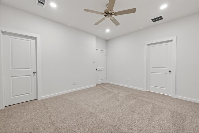 Building Photo - 1111 Mercantile St