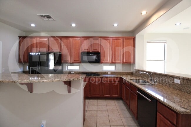 Building Photo - 22310 E Creekside Ct