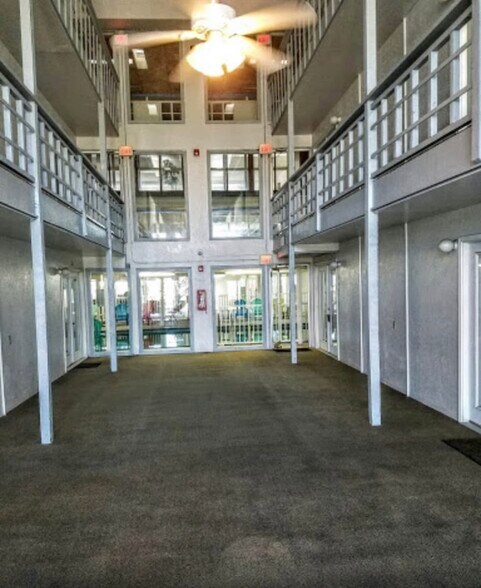 Building Photo - 14300 S Padre Island Dr
