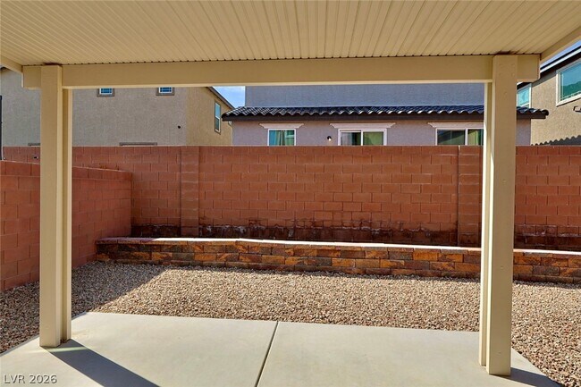 Building Photo - 6124 Castle Gardens Ave