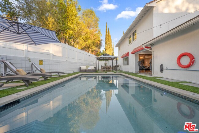 Building Photo - 22711 Margarita Dr