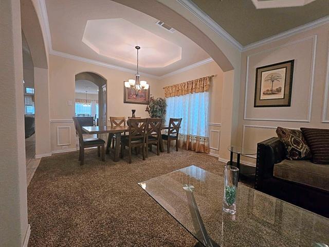 Building Photo - 9808 Milkweed Ln