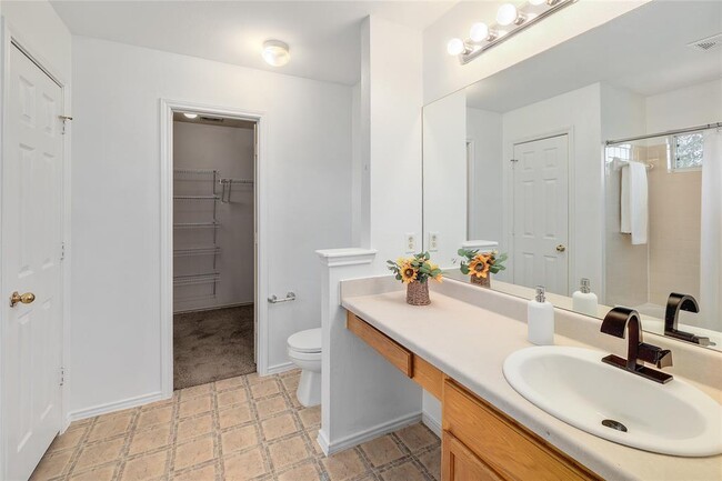 Building Photo - 11414 Eddie Egan Ln