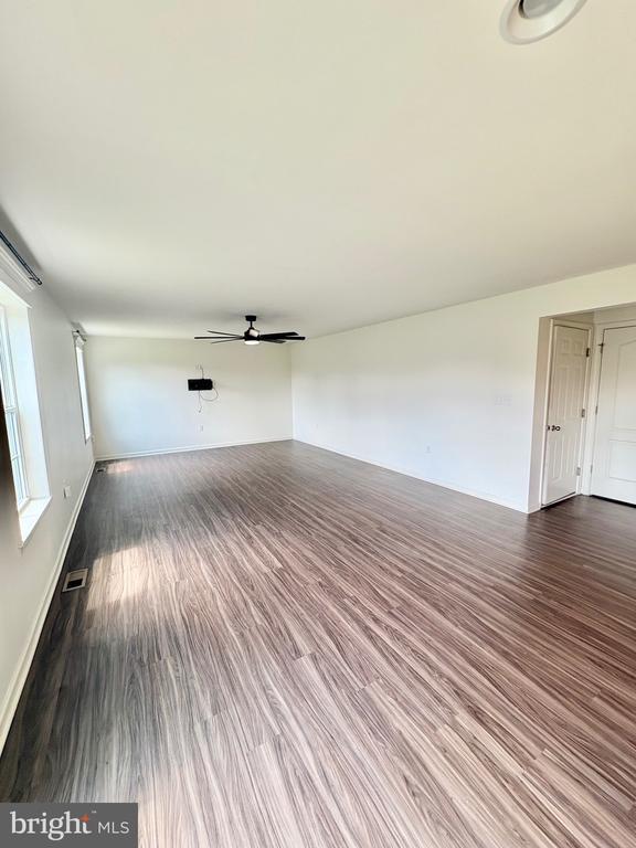 Building Photo - 284 Wigeon Ct