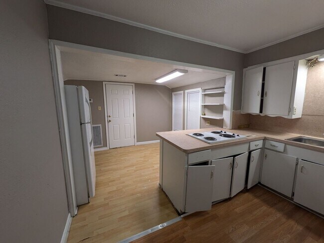 Building Photo - 3100 30th St