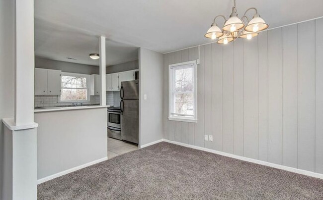 Building Photo - COMING SOON! 3 Bed 1 Bath Home! $1350.00