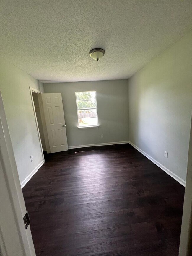 Building Photo - Available