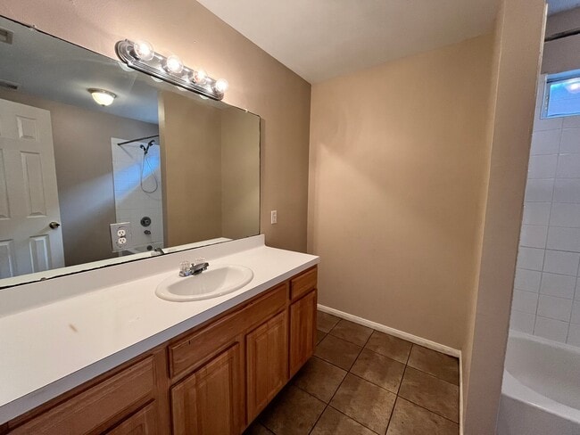 Building Photo - 11918 Chetman Dr