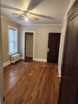 Building Photo - 4842 Elm St