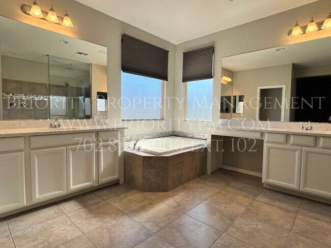 Building Photo - ~~Stunning SW Beauty! 4 Bedroom ~ 3.5 Bath + Bonus Room! 3500+ Sq. Ft