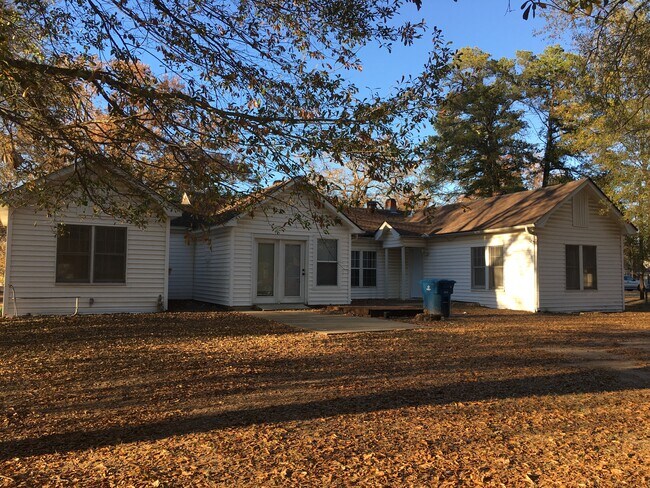 Building Photo - Schoolhouse